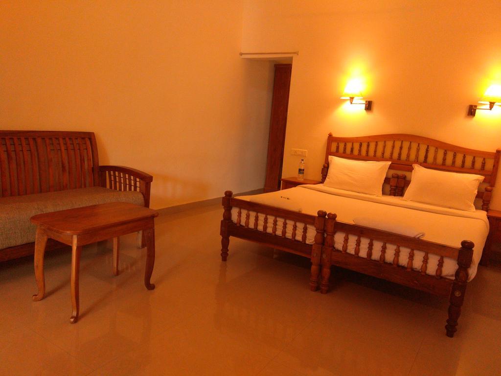 Green Court Cottage Thekkady Eksteriør bilde